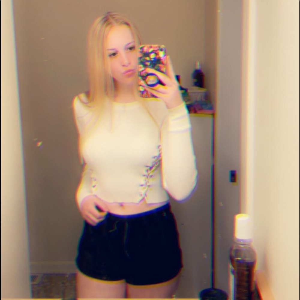 white side laced up shirt